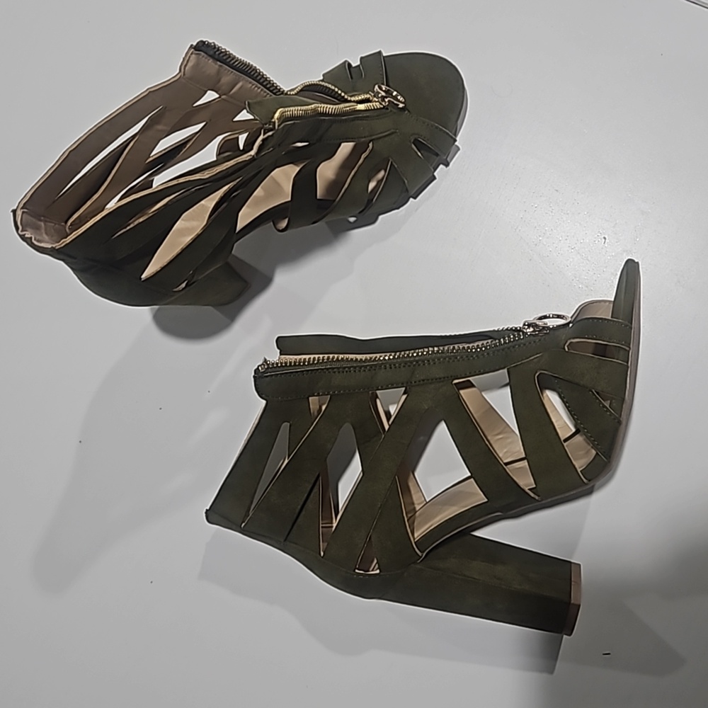 Charlotte Russe open toed, green, zipper heels, size 7